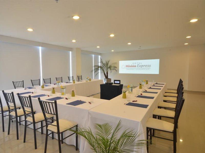 Mision Express Monterrey Aeropuerto La Fe Hotel Apodaca Exterior photo