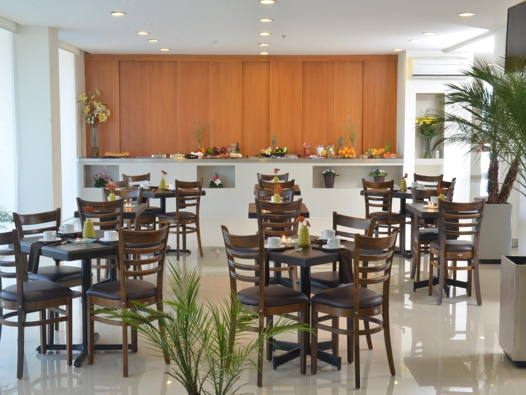 Mision Express Monterrey Aeropuerto La Fe Hotel Apodaca Exterior photo